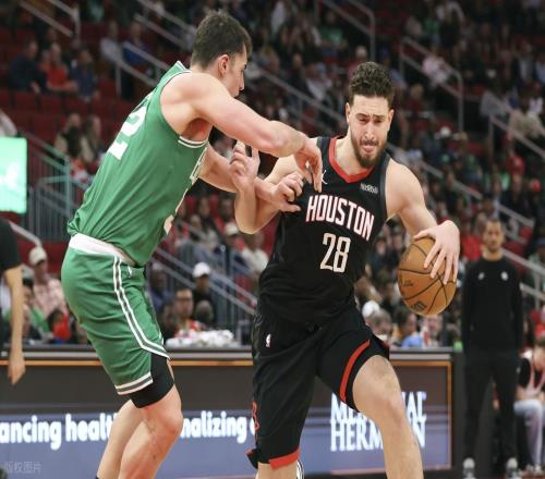 臉都不要了！烏度卡下課！申京驅逐！杜蘭特狂打鐵，火箭恥辱輸球