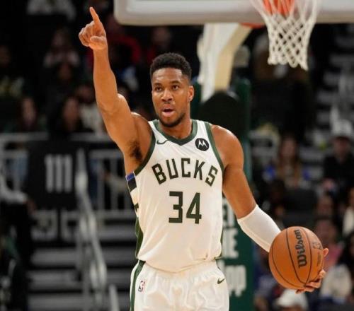 交易失敗多支球隊(duì)建議雄鹿在夏天交易字母哥，會(huì)有更多球隊(duì)競(jìng)爭(zhēng)