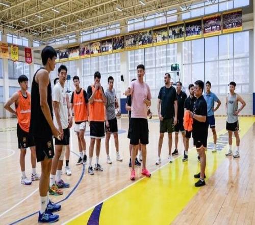 大灣區(qū)全運會率隊奪冠！杜鋒官宣當選新一屆廣東省籃球協(xié)會會長