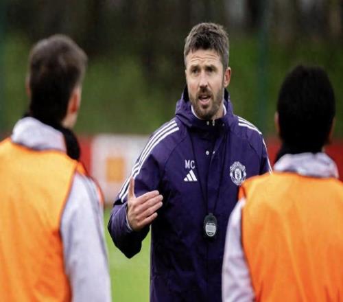 卡里克上任即“松綁”：廢除兩位前任的鐵律，曼聯更衣室煥然一新