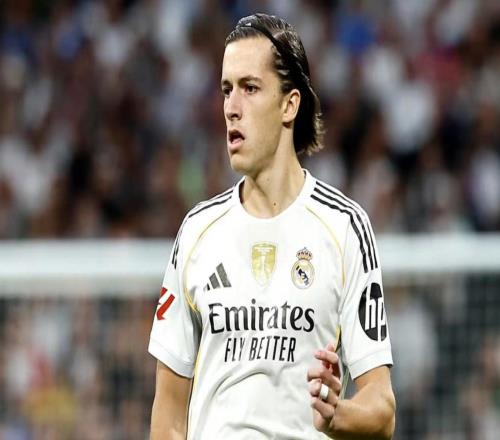 阿斯：卡雷拉斯已徹底失去了阿爾瓦羅的信任，不再是鐵打主力