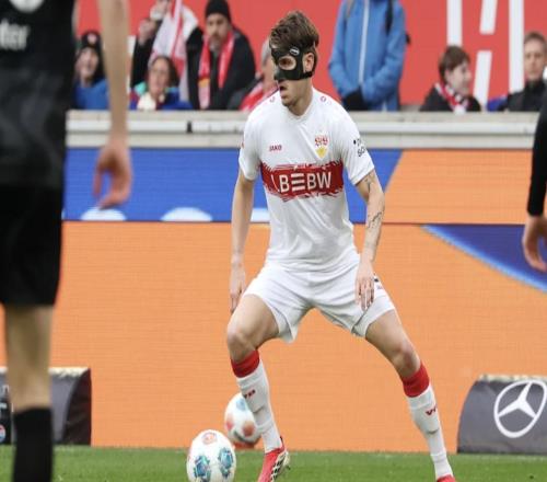 多特有意亨德里克斯，小赫內斯：我們沒有考慮賣掉他