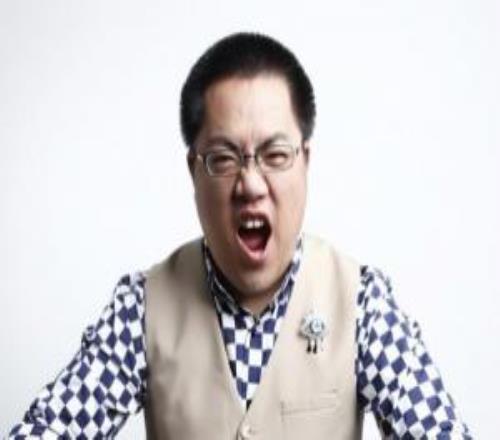 說的很對啊！黃旭東被豆包調侃團隊負資產直播喜劇人：字節AI什么破逼玩意兒