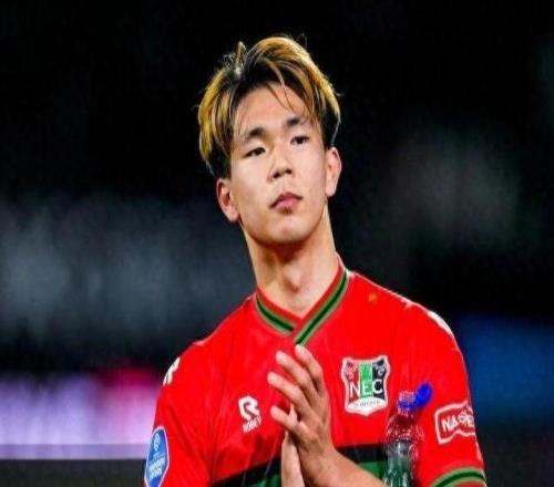 日本足球迎來歷史性轉(zhuǎn)會窗：22人留洋創(chuàng)紀(jì)錄，德甲成最大舞臺