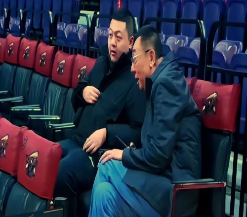 遼籃又辟謠了！所謂俱樂部將易主純屬胡說八道，正找新贊助是真的