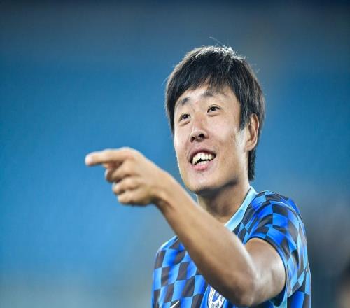 2奪亞冠、4奪中超！37歲鄭龍官宣退役，世俱杯進(jìn)球，至今無人復(fù)制