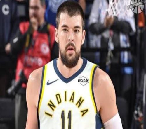 祖巴茨快船生涯數據：場均11.4分9.3板1蓋帽，一次防守二陣