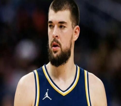 洛城第一中鋒離隊！終于還是走了，倫納德徹底單打！