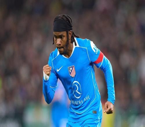 每體：盧克曼曾兩次被推薦給巴薩，但均未被巴薩采納