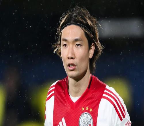 圖片報：門興將在今夏嘗試簽回日本國腳中衛板倉滉