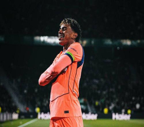 32逆轉(zhuǎn)+21讀秒絕殺！國(guó)王杯瘋狂一夜，4強(qiáng)誕生3席巴薩成大熱門