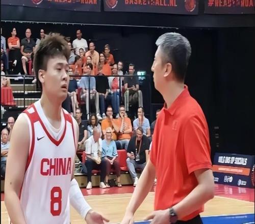 余嘉豪確認出戰(zhàn)世預(yù)賽，郭士強曾詢問王俊杰，但是遭到拒絕