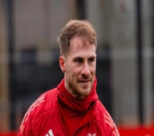 麥卡利斯特：維爾茨和?；倏撕苡心跷覀円谥鲌?chǎng)贏曼城