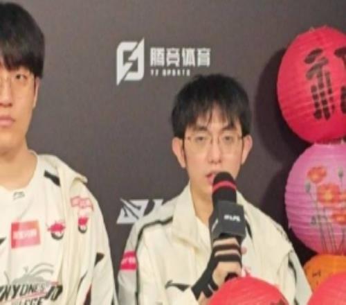 Flandre：淘汰賽目標(biāo)還沒定放假回來大家訓(xùn)練慢慢恢復(fù)狀態(tài)