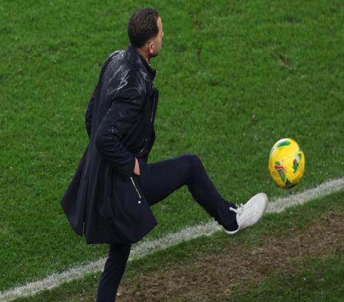 羅塞尼爾談停球失誤：埃斯特旺說他不敢相信我曾經(jīng)是職業(yè)球員