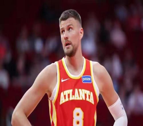 封神！綠軍總經理有多離譜甩溢價合同省3.2億，球隊還在東三