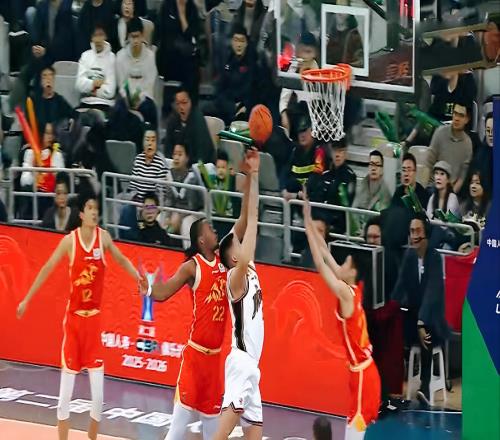 46分11助攻！CBA杯第3支4強：吉林致命2失誤，廣廈國內(nèi)球員成笑柄