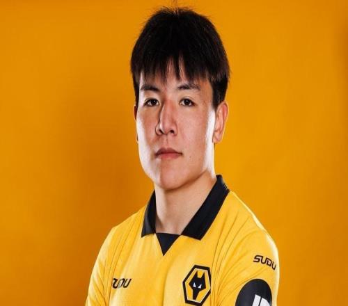 英超官網(wǎng)冬窗更新名單：徐彬出現(xiàn)在狼隊U21球員陣容里