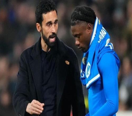 記者：看不慣皇馬球員質(zhì)疑主帥權(quán)威，更可氣是俱樂部放任不管