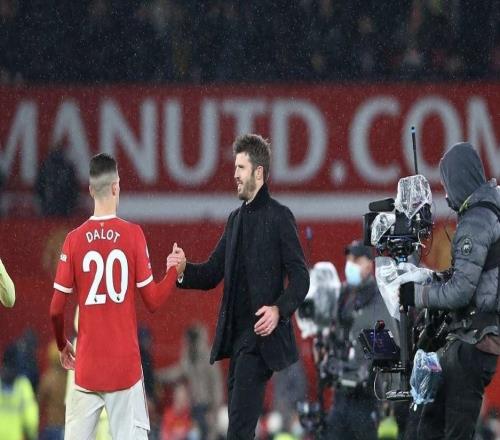 記者：曼聯(lián)始終力挺達(dá)洛特，希望卡里克上任就表達(dá)對他的支持