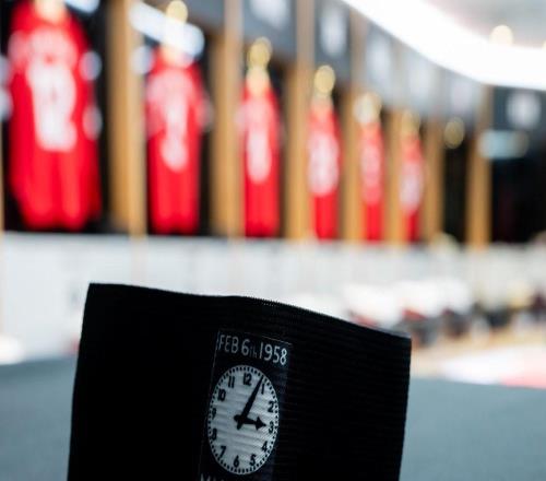 紀(jì)念慕尼黑空難68周年，B費(fèi)將在對(duì)陣熱刺時(shí)佩戴特制隊(duì)長(zhǎng)袖標(biāo)