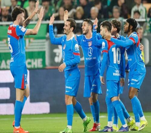 馬競(jìng)50橫掃貝蒂斯，創(chuàng)隊(duì)史新紀(jì)錄，佩萊格里尼恥辱離場(chǎng)