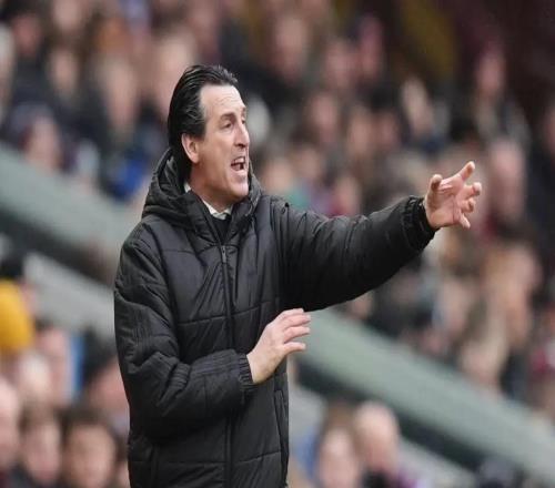 埃梅里出席發(fā)布會時換了個新發(fā)型，球迷們都驚呆了