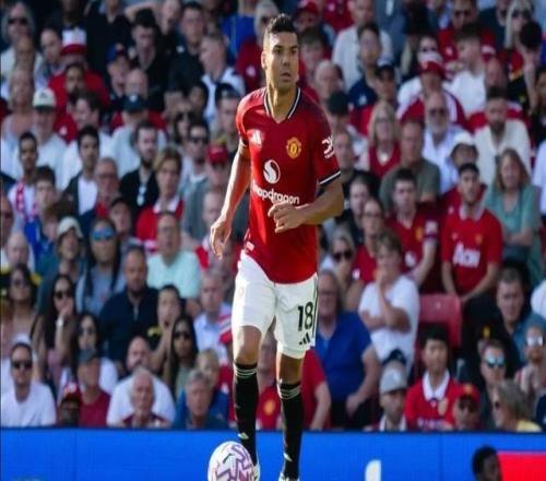 首發出戰熱刺，卡塞米羅達成英超100場里程碑