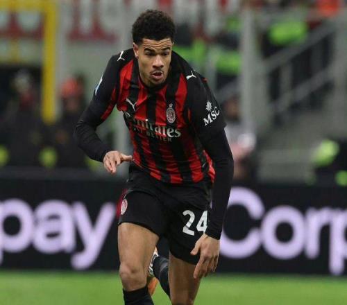 又一個(gè)巴爾泰薩吉米蘭21歲右翼衛(wèi)進(jìn)步明顯，成薩56合格輪換