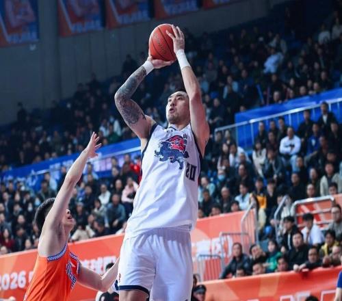 山東男籃挑戰(zhàn)上海勝算幾何做到這三點(diǎn)，爆冷概率不小