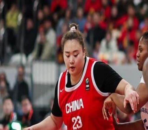 太棒了！中國女籃新年首秀狂贏56分，卻遭媒體人吐槽：沒啥意義