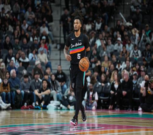 超級引擎齊聚一堂現(xiàn)役三雙排行榜揭曉登威雙雄發(fā)威077狂砍60分加20籃板10助攻_NBA直播