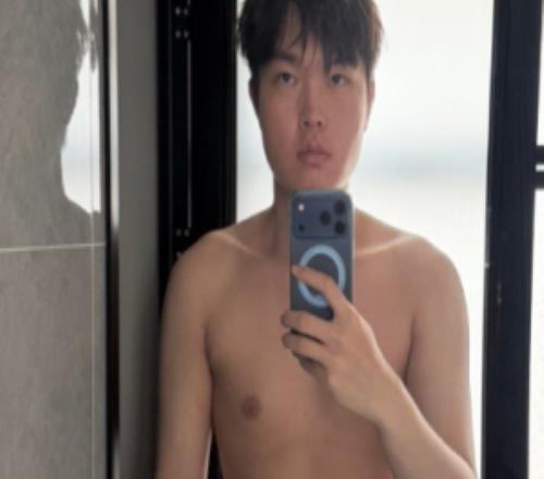拯救LPL熱度嗎Bin半夜曬身材照：我認真練肯定比gala強啊
