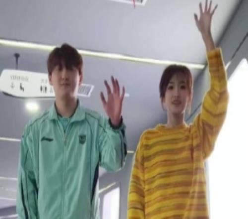 夏安分享與LNG選手抽象舞蹈：前兩周的大花轎堂堂來襲