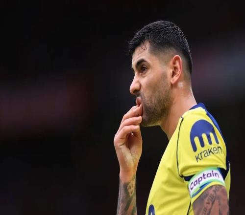 TA：羅梅羅不具備當(dāng)隊(duì)長(zhǎng)的情緒，19歲的阿奇格雷都比他成熟