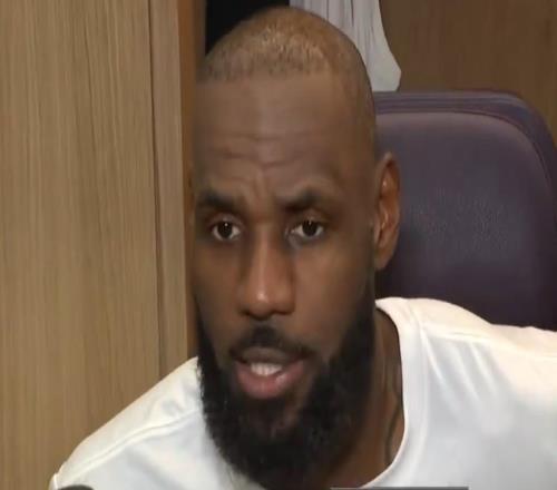 詹姆斯：肯納德不僅三分球出色，他的組織能力也很強(qiáng)