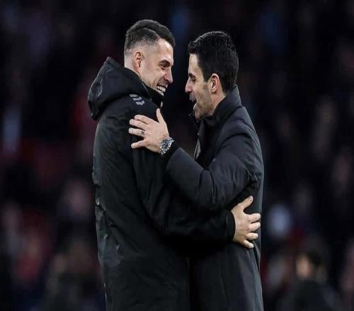 扎卡曬重回酋長(zhǎng)球場(chǎng)：在這度過(guò)的7年美好時(shí)光，我永遠(yuǎn)銘記在心