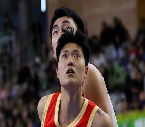 CBA俱樂部杯塔克天神下凡砍下48分！浙江方興渡逆轉(zhuǎn)取勝，首進杯賽四強！