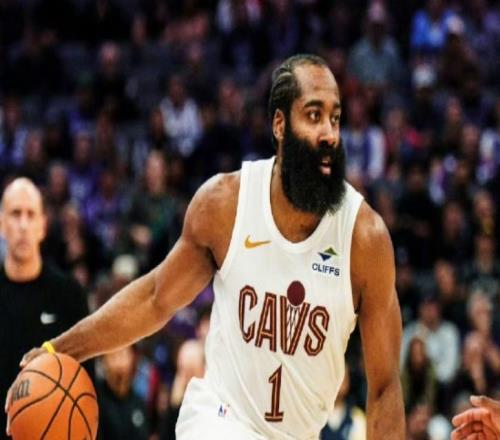 首秀就砍23分！單節(jié)獨(dú)得15分，哈登命中致勝三分球