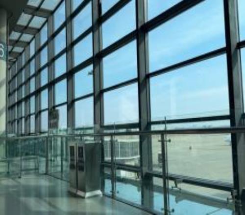 Bin哥更新個人社媒動態：人在機場，準備回家過年！