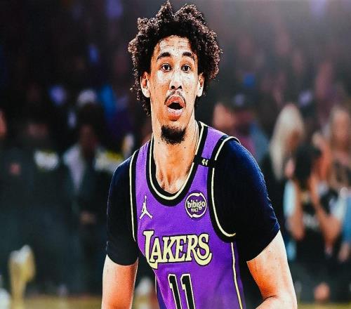 認錯了，湖人隊海耶斯在1場禁賽后，向隊友和奇才隊吉祥物道歉