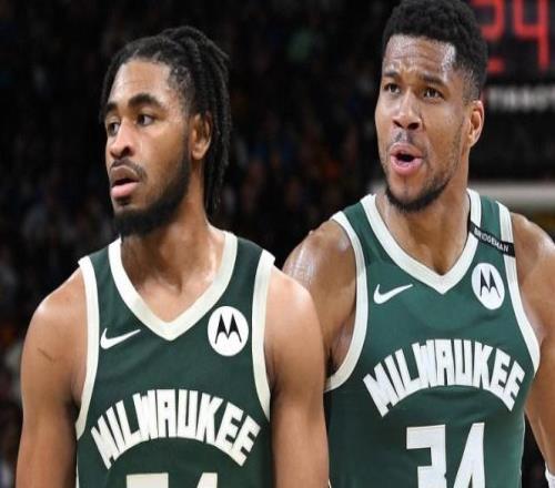 場均24分的得分狂人！Shams：小托馬斯加盟雄鹿