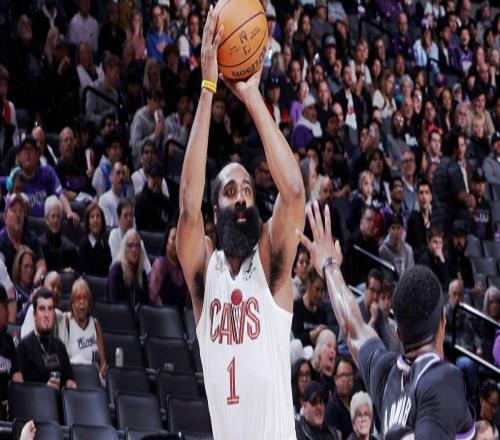 誰還不是個全明星別只顧莫布利！場均14+8+2的他，同樣值得尊重