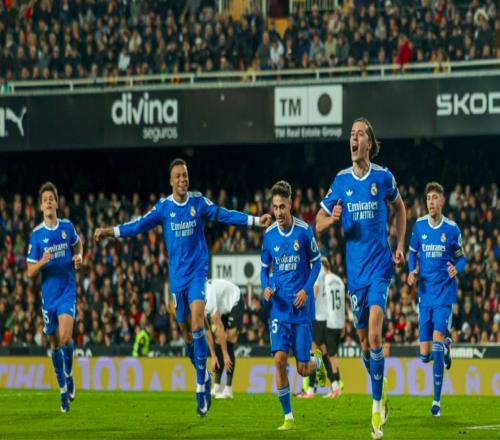 20！邊衛一條龍神鋒23輪23球13.5億豪門聯賽7連勝前二只差1分