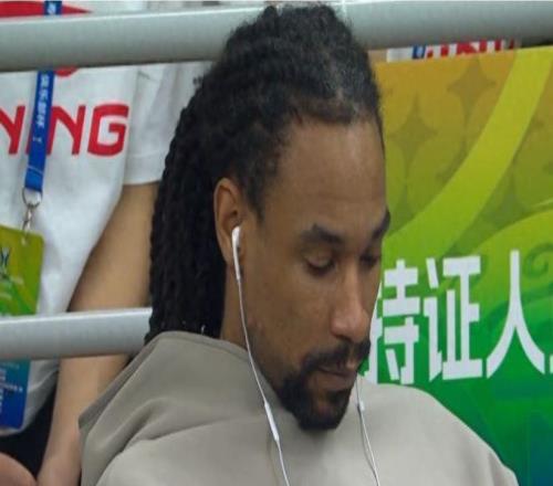 廣東隊準備裁掉薩林杰，朱芳雨有意NBA中鋒摩西布朗