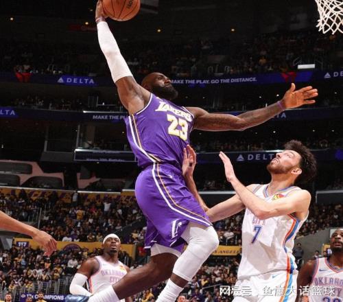 湖人110119雷霆！里夫斯承認(rèn)一事實(shí)，詹姆斯談雷霆也把話挑明