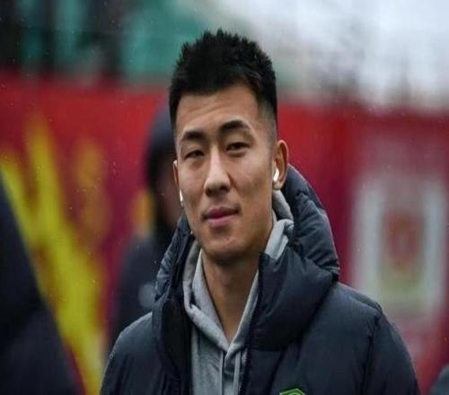 中超何宇鵬再次遭遇左腳跖骨骨折，回京接受手術治療