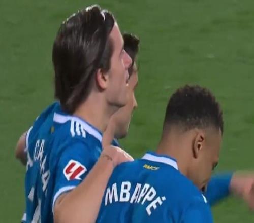 20！西甲2強(qiáng)齊頭并進(jìn)：皇馬完勝+差榜首1分，巴薩主場決戰(zhàn)定冠軍