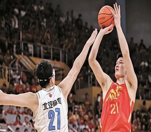 離譜！教練缺席、核心休戰(zhàn)，殘陣竟轟48分神跡