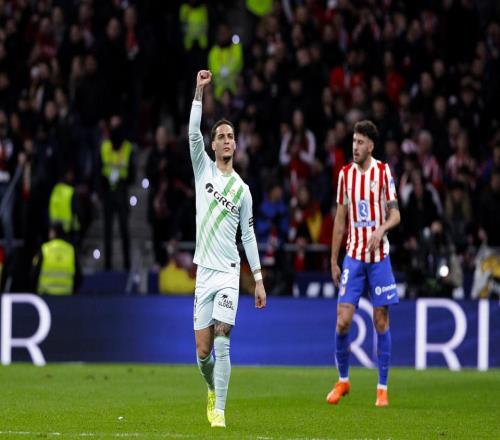 為05雪恥！25歲曼聯(lián)棄將轟世界波，率隊復(fù)仇馬競，賽季已造18球